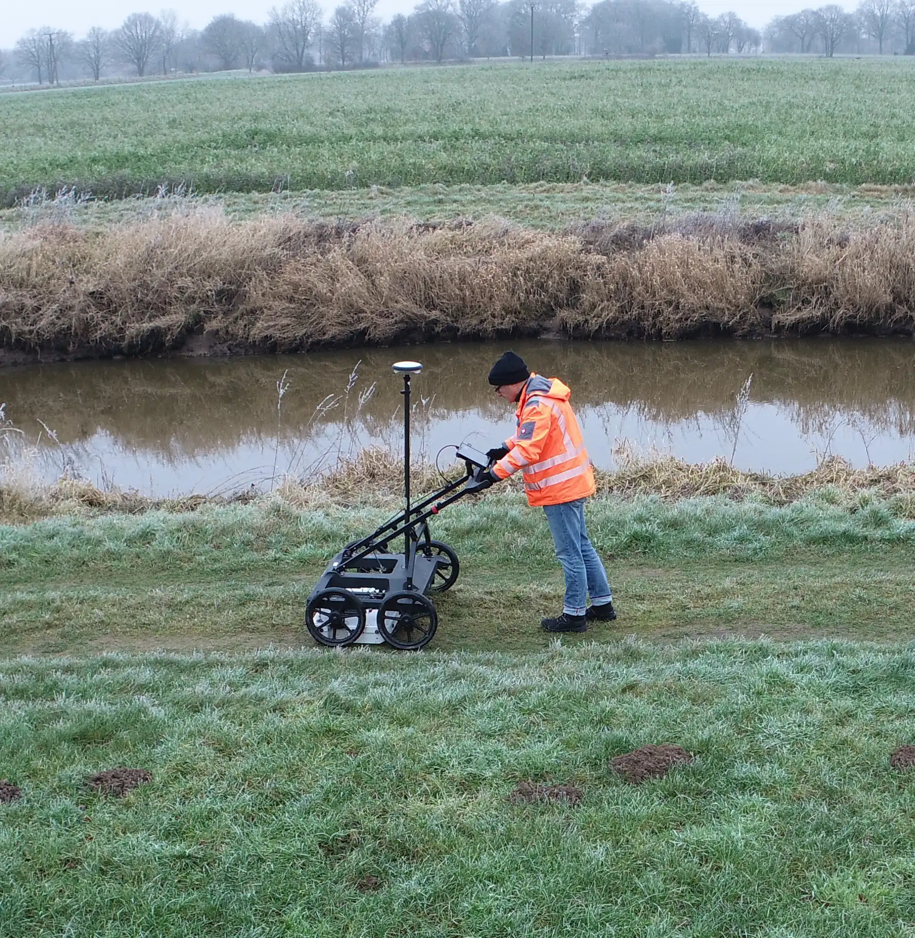 Stream DP bei der GPR-Datenerfassung in der Nähe eines Flusses